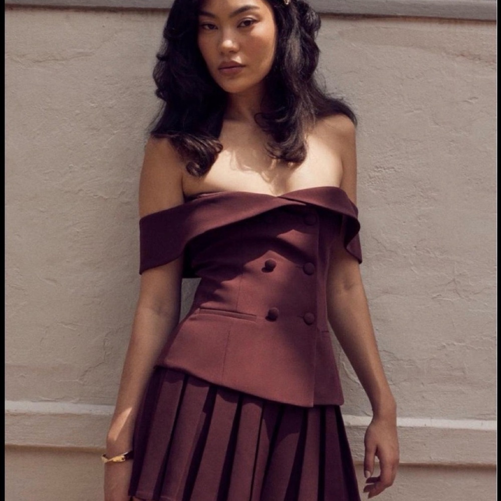 Meshki top size  XS off -Shoulder Double-Breasted Pleated Skirt Set in Burgundy